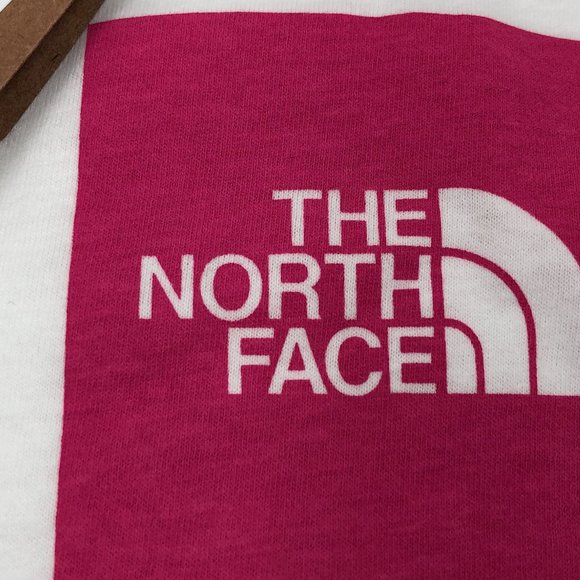 The North Face Short Sleeve Pink Box logo - Picture 5 of 6